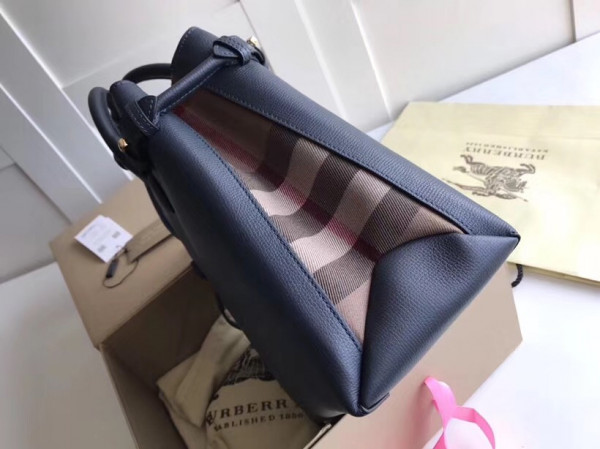 HOT SALE Burberry The Medium Banner in Leather and House Check