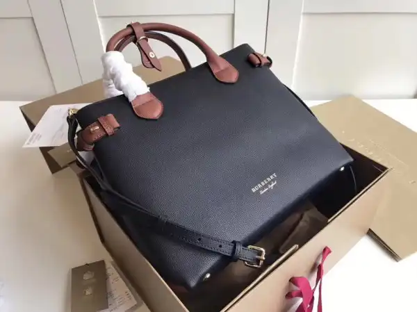 Frstbag ru Burberry The Medium Banner in Leather and House Check