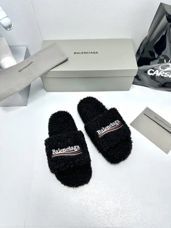 Bagsoffer BALENCIAGA SANDALS