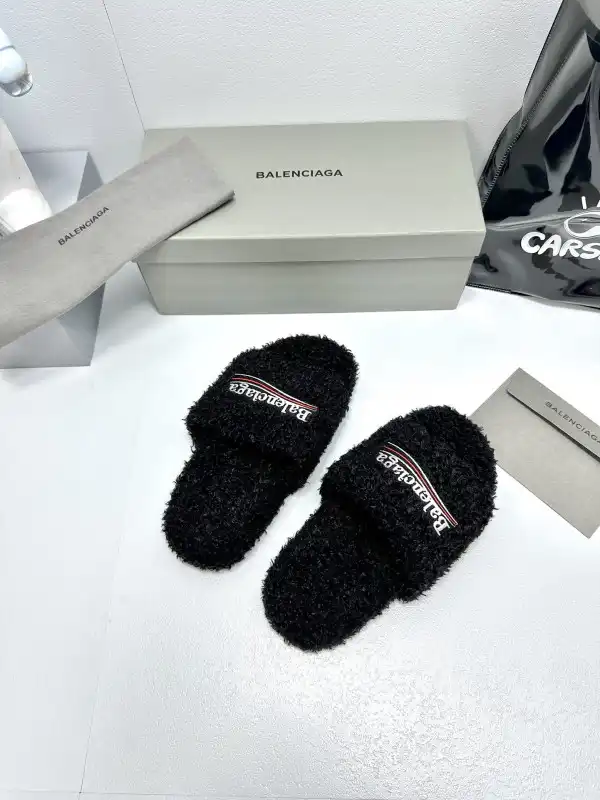 Bagsoffer BALENCIAGA SANDALS