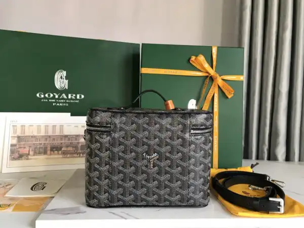 GOYARD MUSE VANITY CASE-20*14*16CM