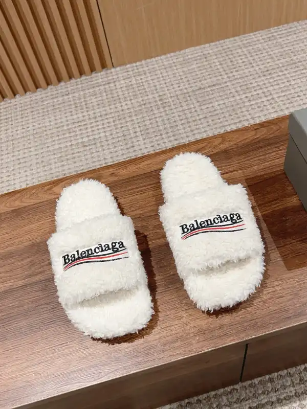 BALENCIAGA SANDALS