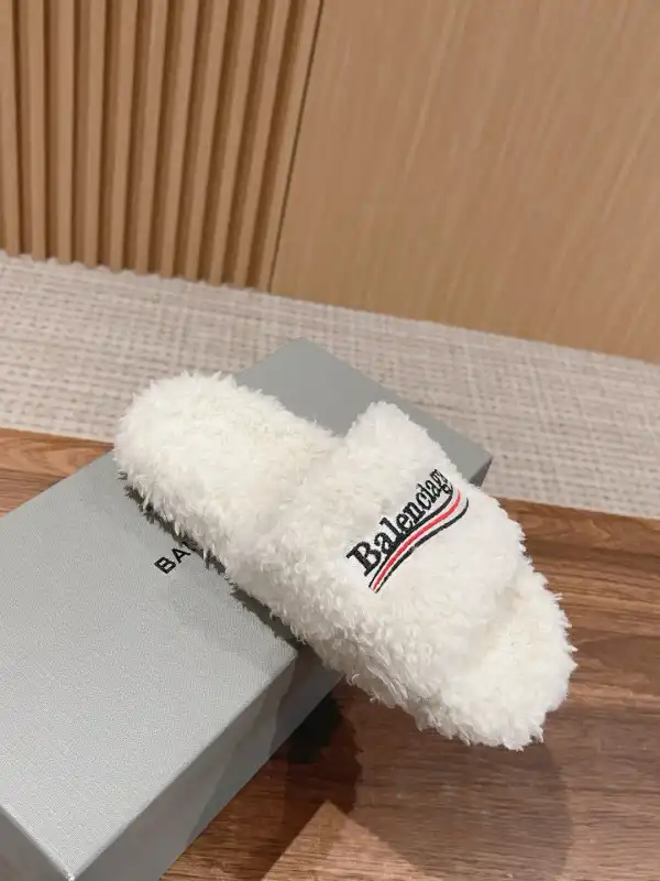 BALENCIAGA SANDALS