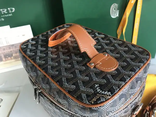 First bag ru GOYARD MUSE VANITY CASE-20*14*16CM