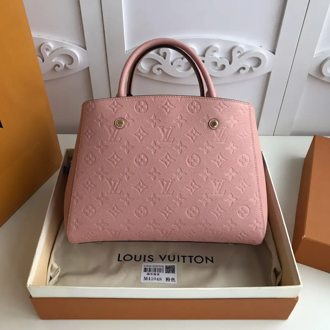 LOUIS VUITTON MONTAIGNE MM