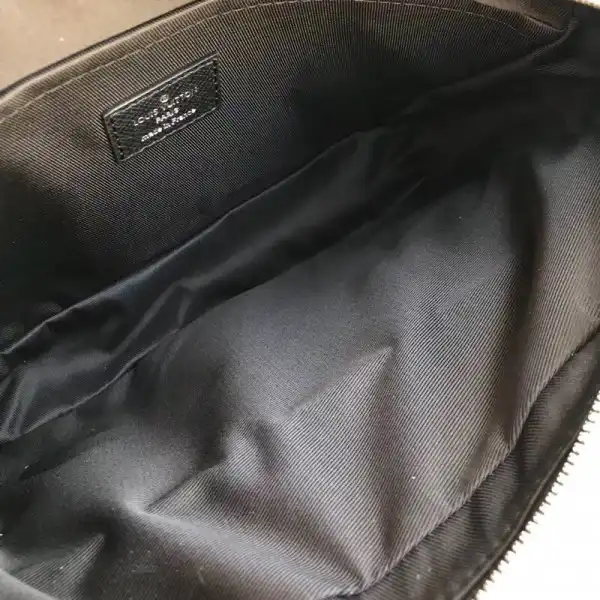 Aaa replica ru Louis Vuitton OUTDOOR MESSENGER PM