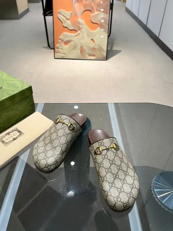 Bagsoffer Gucci Horsebit slipper