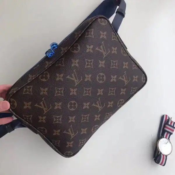 Aaa replica bags Louis Vuitton Messenger