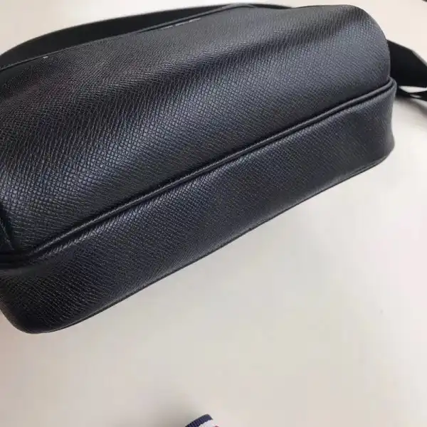 Aaa replica bags Louis Vuitton Messenger