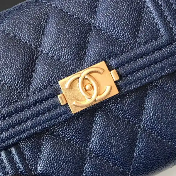 First bag ru CHANEL WALLET