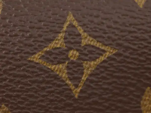 LOUIS VUITTON MARCEAU