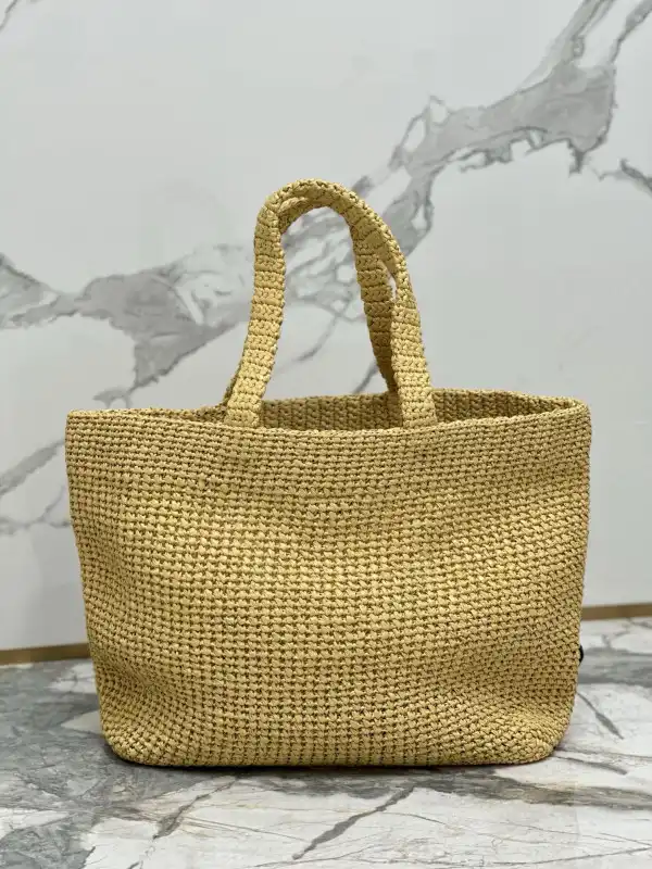 Frstbag ru PRADA Crochet tote bag