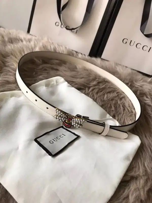 Bagsoffer Gucci Queen Margaret leather belt