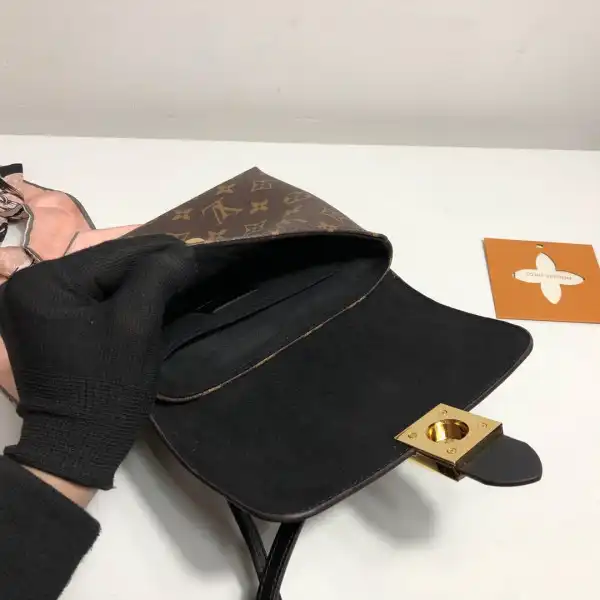 Cheap LOUIS VUITTON LOCKY BB