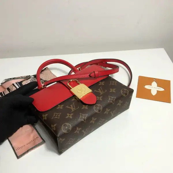 Aaa replica ru LOUIS VUITTON LOCKY BB