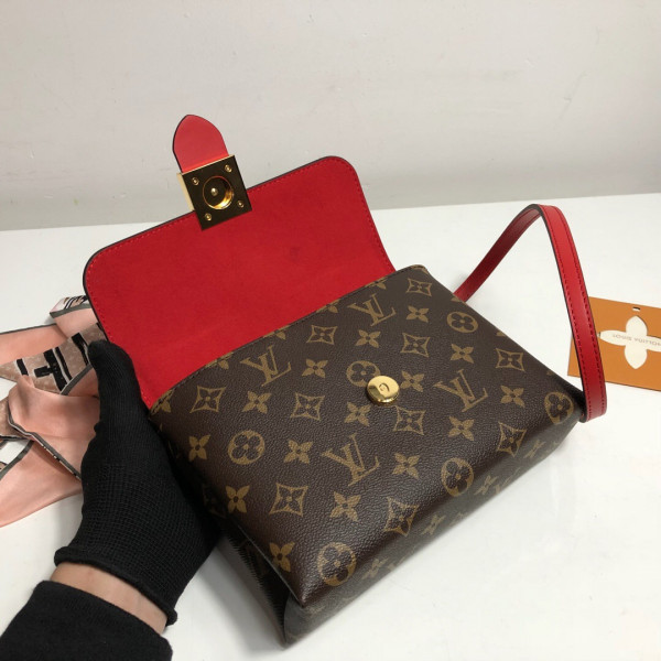 HOT SALE LOUIS VUITTON LOCKY BB