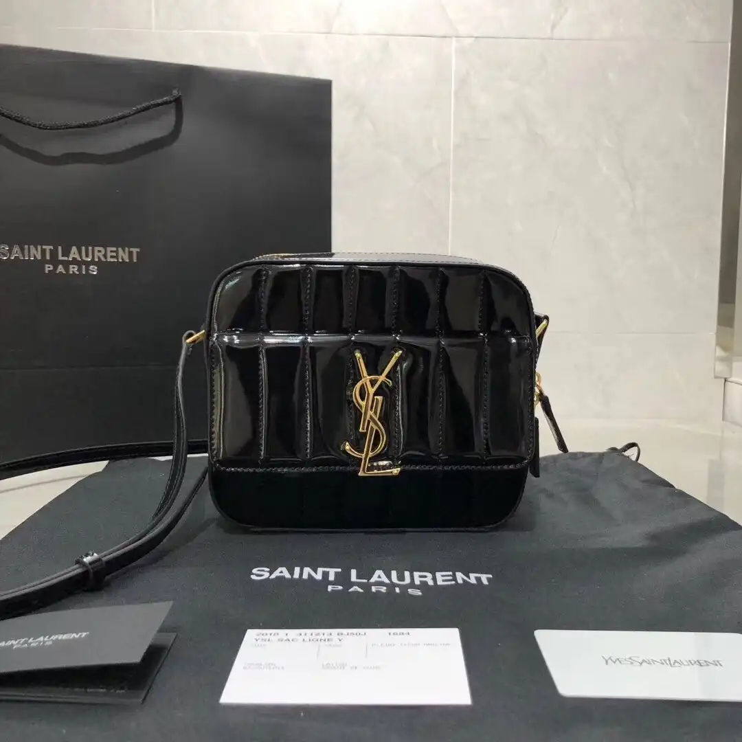 First bag ru YSL Vicky Patent leather