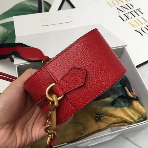 Yupoo bagsoffer Gucci GG messenger bag