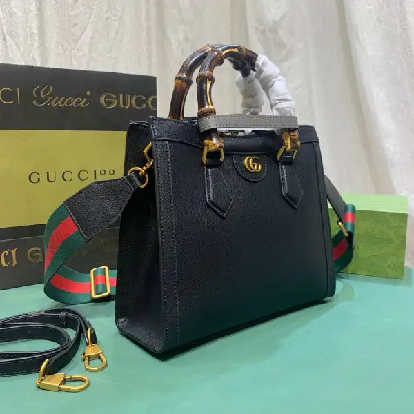 Bagsoffer GUCCI Diana small tote bag