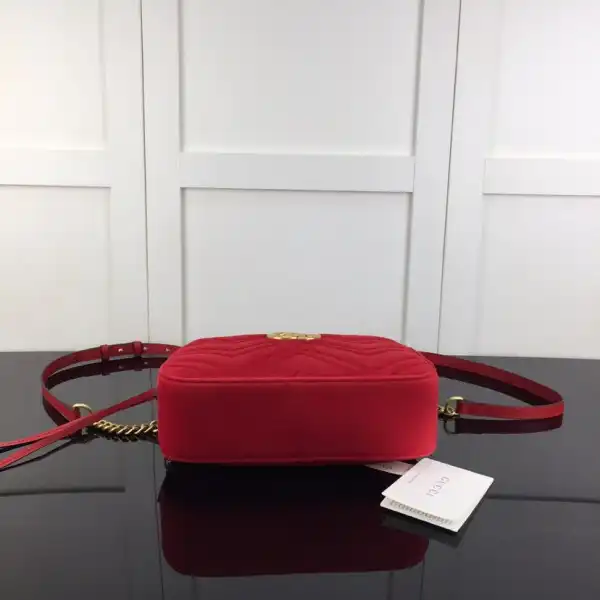 Gucci GG Marmont velvet small shoulder bag