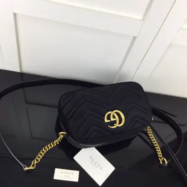 Gucci GG Marmont velvet small shoulder bag