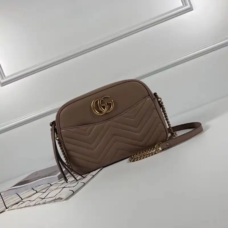 Gucci GG Marmont matelassé shoulder bag