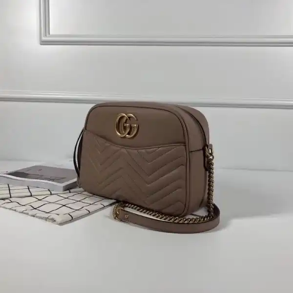 Gucci GG Marmont matelassé shoulder bag