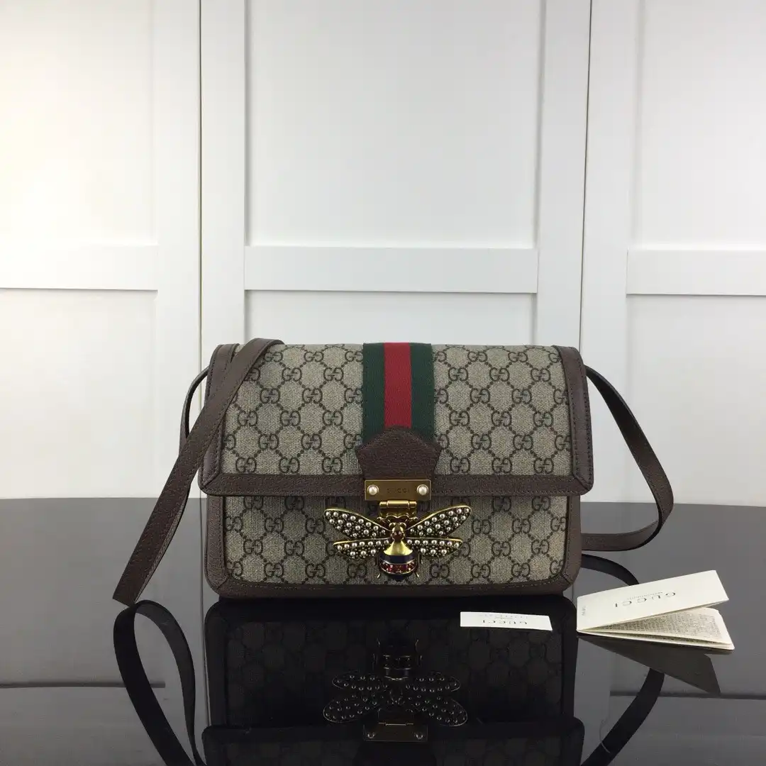 Frstbag ru Gucci Queen Margaret GG medium shoulder bag