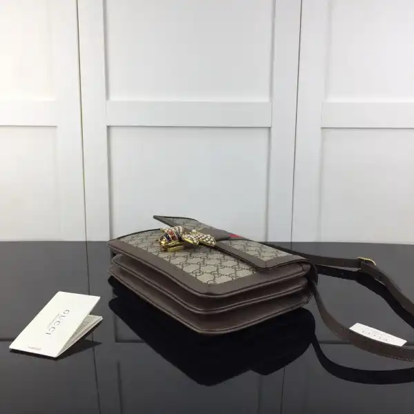 Firstbag Ru Gucci Queen Margaret GG medium shoulder bag