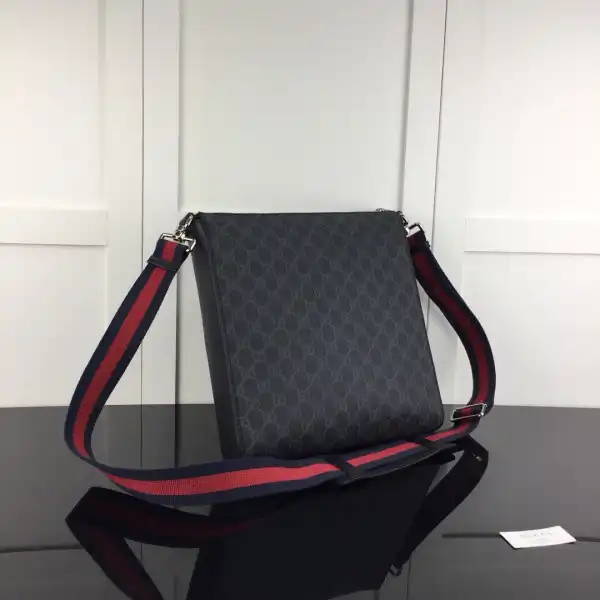 Bagsoffer Gucci Night Courrier GG messenger