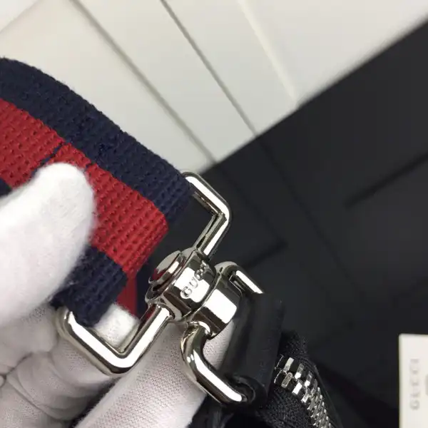 First Bag Ru Gucci GG messenger