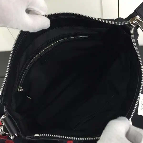 Frstbag ru Gucci GG messenger