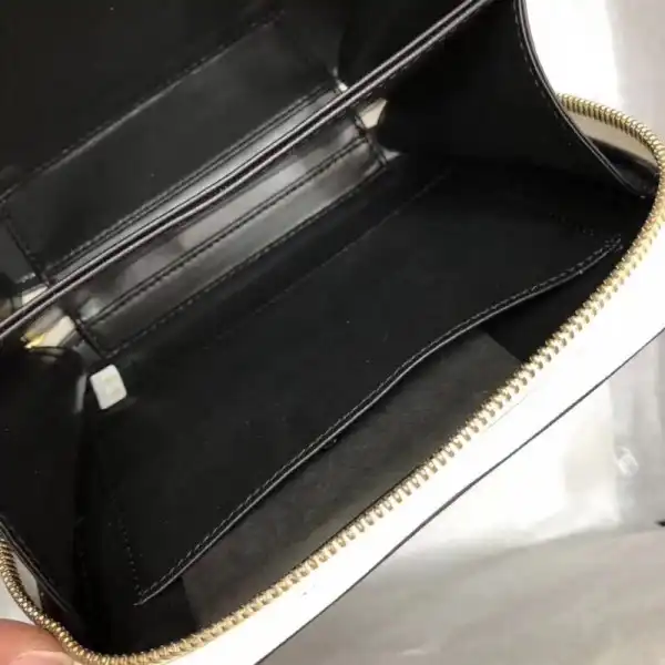 CHANEL VANITY CASE