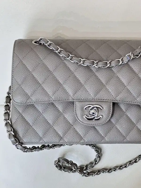 First bag ru CHANEL FLAP BAG