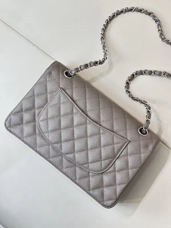 First bag ru CHANEL FLAP BAG