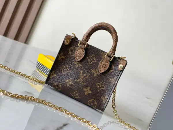 LOUIS VUITTON ONTHEGO MICRO-8.5*3.5*10.5CM