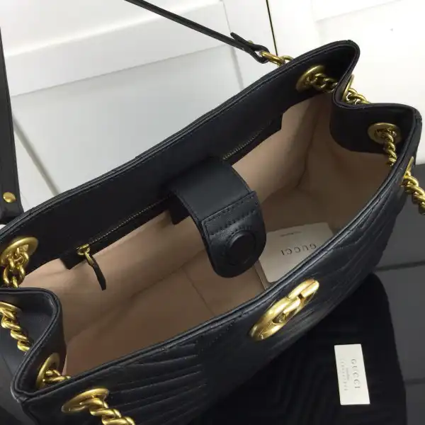 Cheap Gucci GG Marmont matelassé Tote