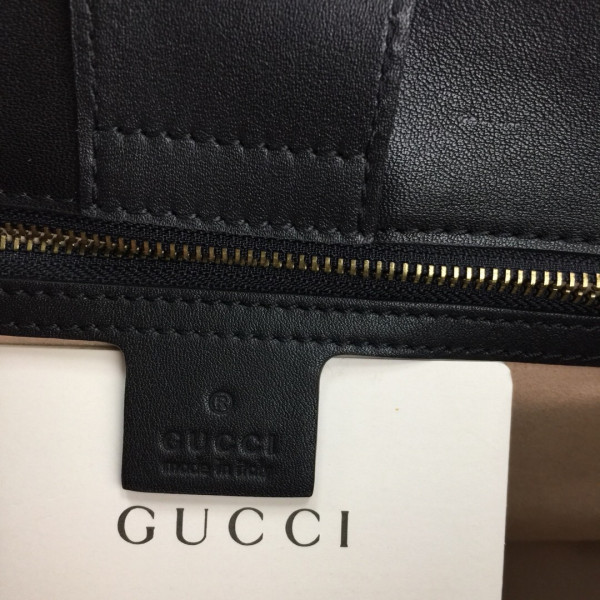 HOT SALE Gucci GG Marmont matelassé Tote