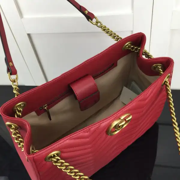 Gucci GG Marmont matelassé Tote