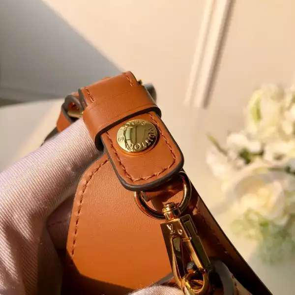 TO Louis Vuitton Belt Bag（2019 Spring Show）