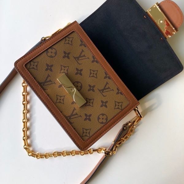 HOT SALE Louis Vuitton Dauphine Mini（2019 Spring Show）