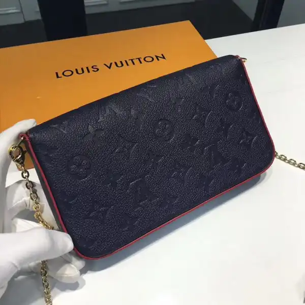 Louis Vuitton POCHETTE FÉLICIE