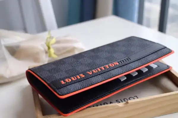 Aaa replica ru Louis Vuitton Brazza Wallet