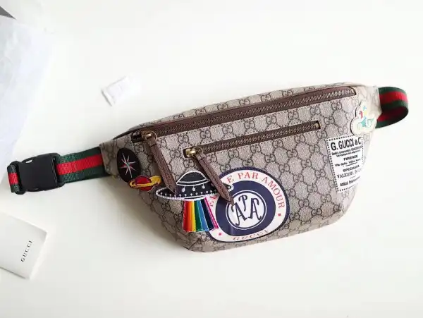 Cheap Gucci Courrier GG belt bag