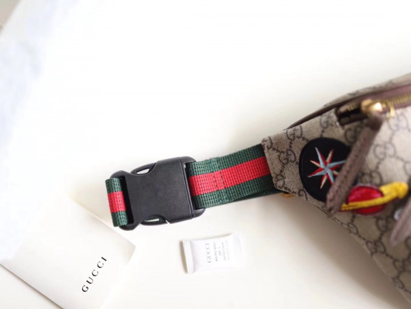 HOT SALE Gucci Courrier GG belt bag