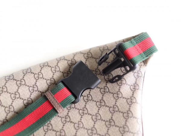 HOT SALE Gucci Courrier GG belt bag