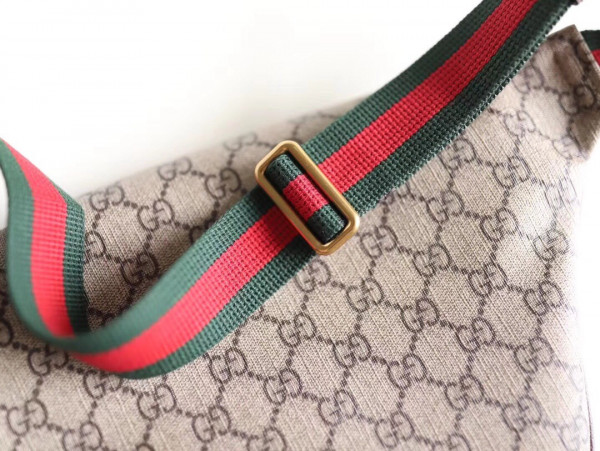 HOT SALE Gucci Courrier GG belt bag