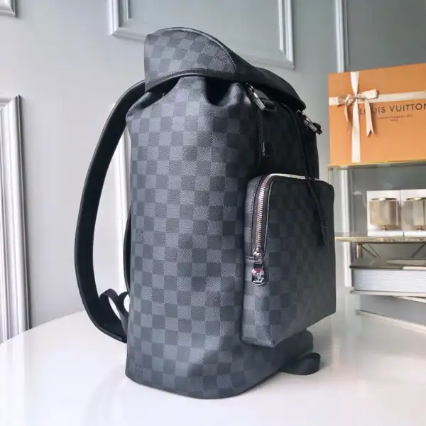 Frstbag ru Louis Vuitton Backpack