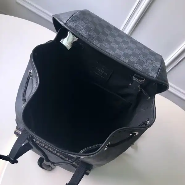 Frstbag ru Louis Vuitton Backpack