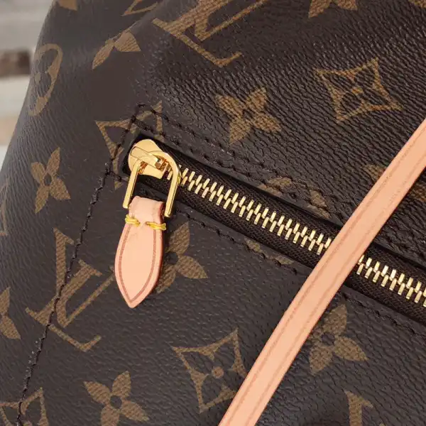 Yupoo bagsoffer Louis Vuitton MONTSOURIS